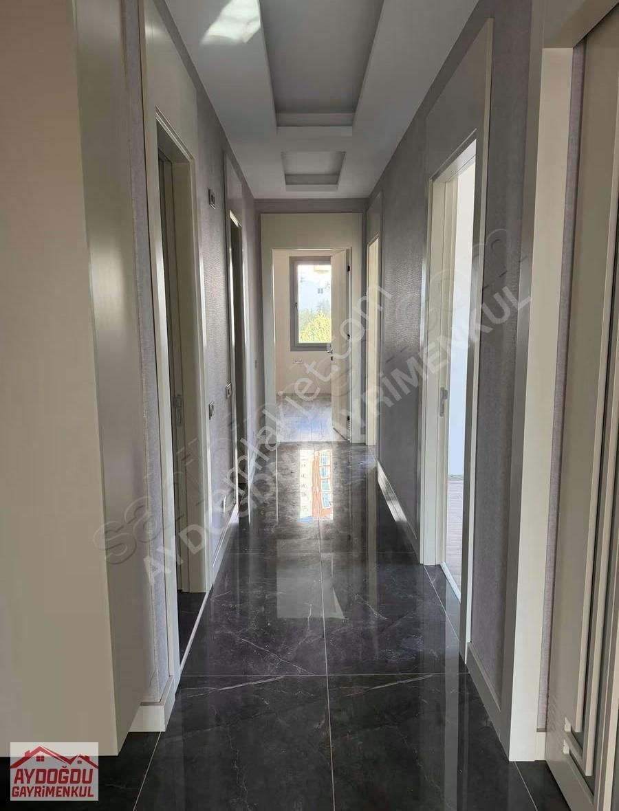 Aydoğdu Gayrimenkulden H.okan Merzeci'de 4+1 Kiralık Lüks Daire - Görsel 18