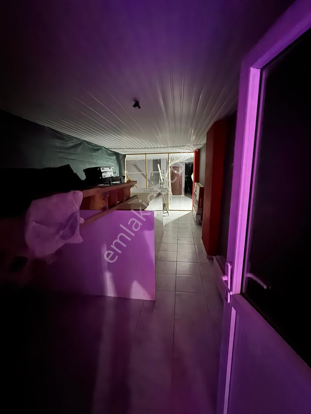 Kaçmaz Fırsat! Vatan Caddesi Girişli, 280 M² Çift Girişli, İskanlı Ve Krediye Uygun Satılık Depo - Görsel 14