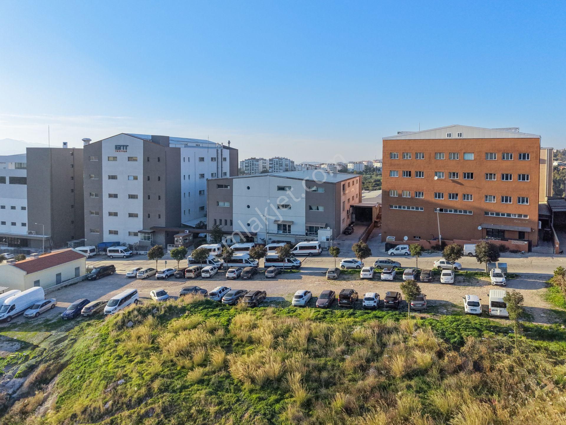 Buca Osb Begos Organize Sanayi Bölgesi Satılık Fabrika