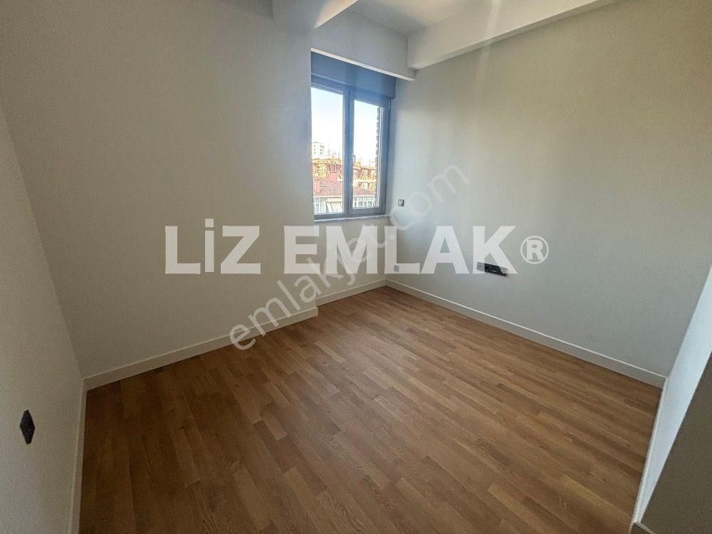 Göztepe Özgürlük Parkına Komşu Ebeveynli 92 M2 Net 3+1 Daire - Görsel 24