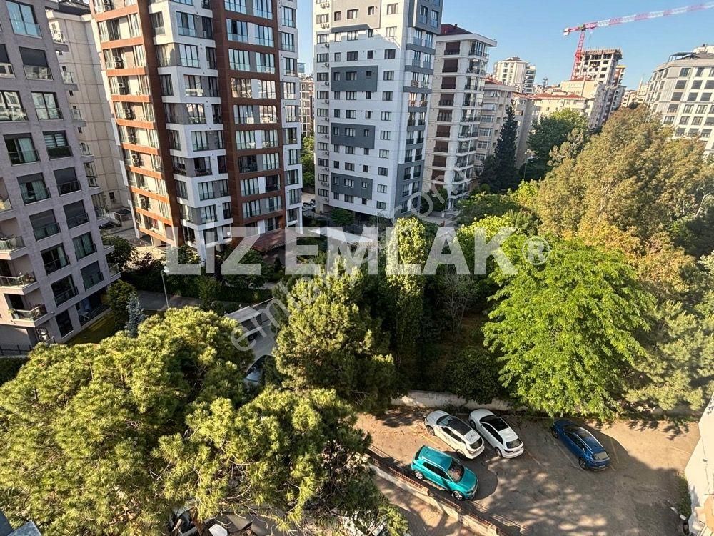 Göztepe Özgürlük Parkına Komşu Ebeveynli 92 M2 Net 3+1 Daire