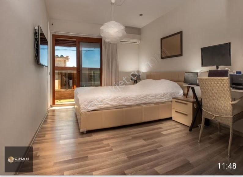 Kuşadasını En Lüks Sitesinde Satılık Daire - Görsel 3