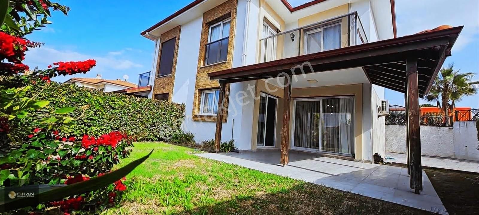 Kuşadası Karaovada Müstakil Denize Yazlık - Görsel 33