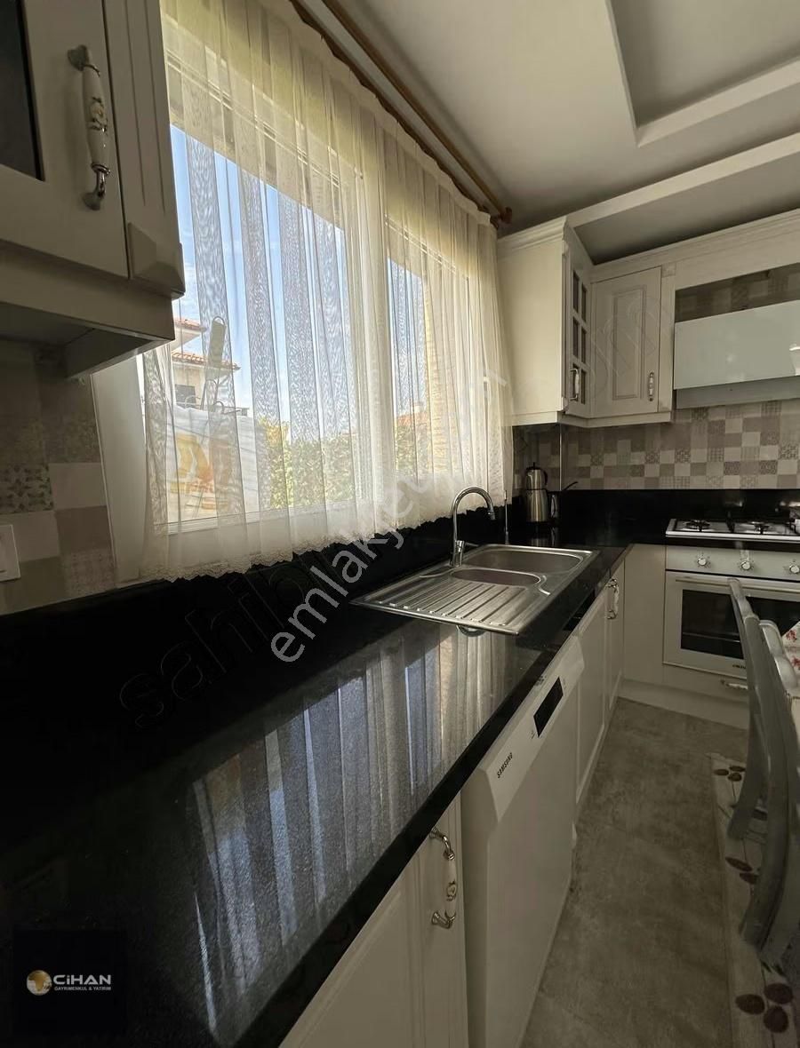 Kuşadası Karaovada Müstakil Denize Yazlık - Görsel 18