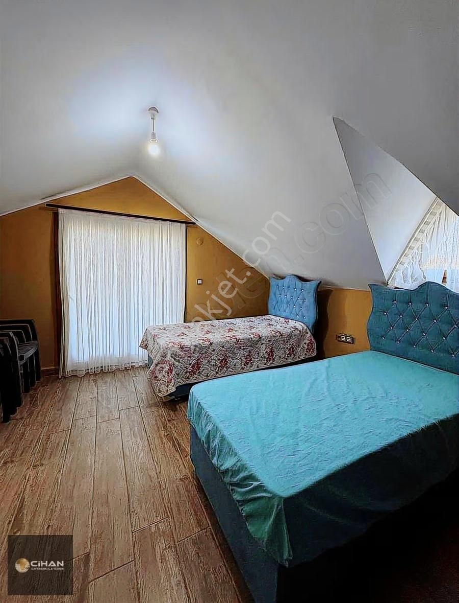 Fırsat!!!! Kuşadasında Havuz, Asansör, Eşyalı Satlık Villa - Görsel 24