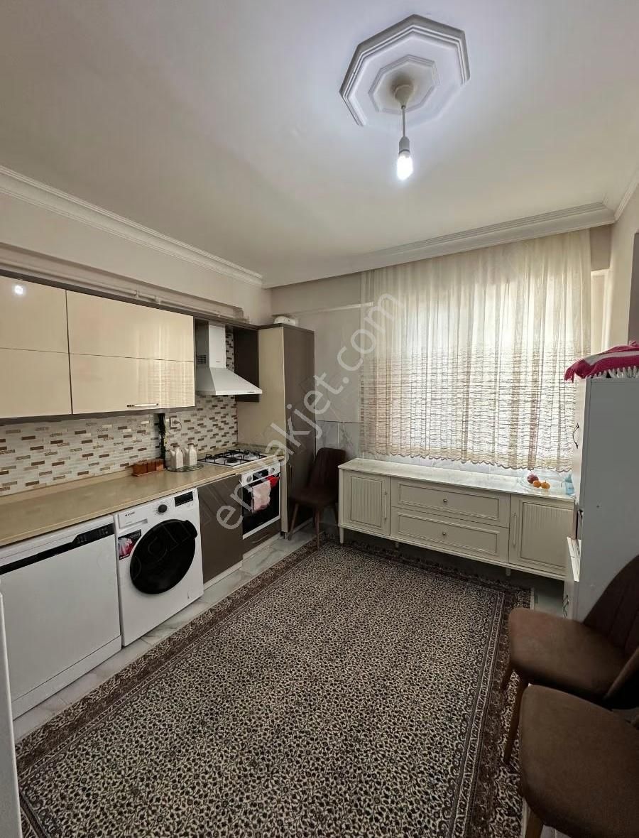 Emine Göncü Lisesine Yakın Süper Giriş 2+1 Daire - Görsel 8