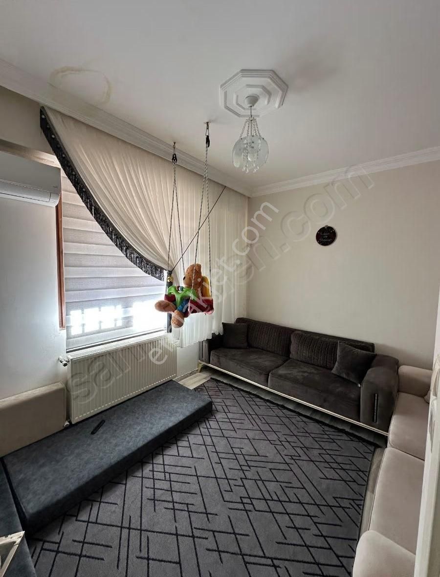 Emine Göncü Lisesine Yakın Süper Giriş 2+1 Daire - Görsel 6