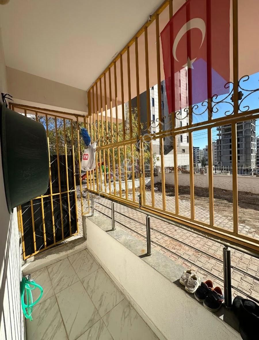 Emine Göncü Lisesine Yakın Süper Giriş 2+1 Daire - Görsel 5