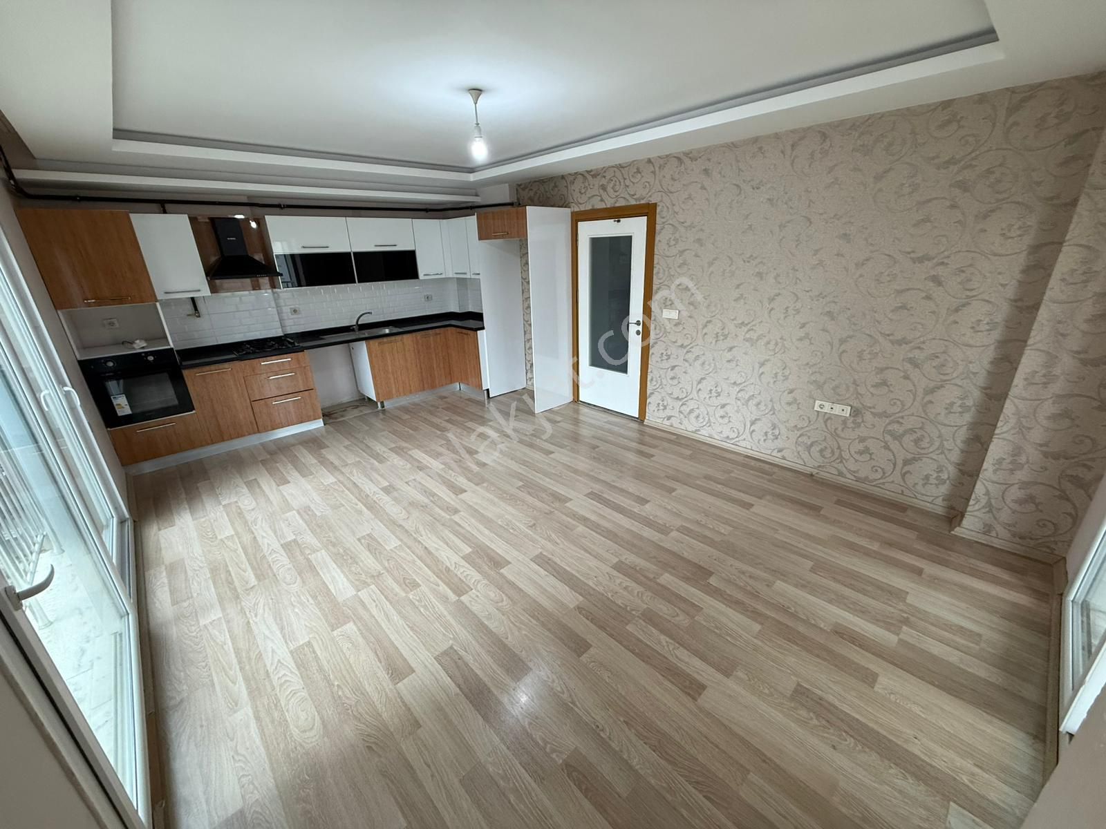 İz'den 100.yıl Merkezi Konum'da Giyinme Odalı 3+1 Satılık Daire - Görsel 4