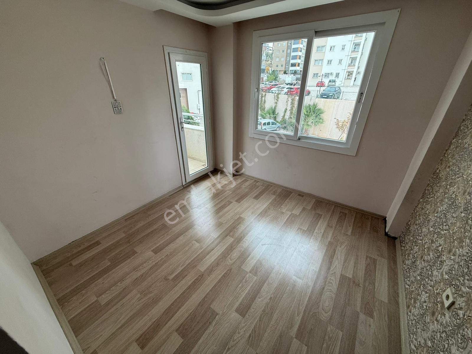 İz'den 100.yıl Merkezi Konum'da Giyinme Odalı 3+1 Satılık Daire - Görsel 14