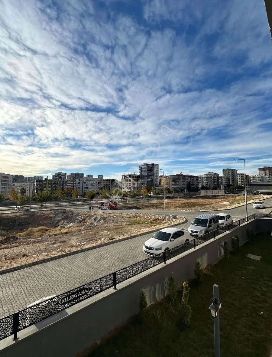35 Mt Bir Parsel Site İçerisinde Süper4+1 Tekli Daire - Görsel 28