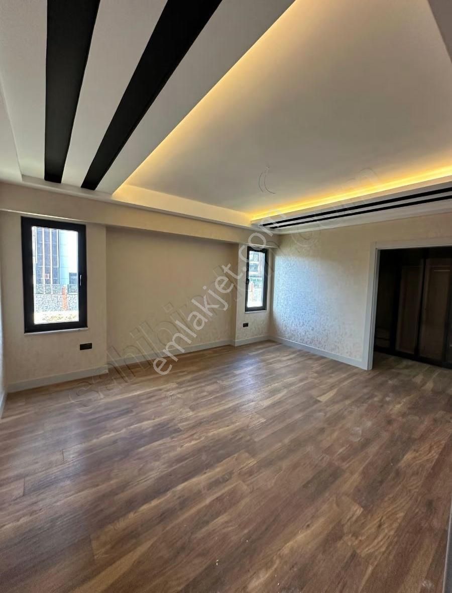 35 Mt Bir Parsel Site İçerisinde Süper4+1 Tekli Daire - Görsel 26
