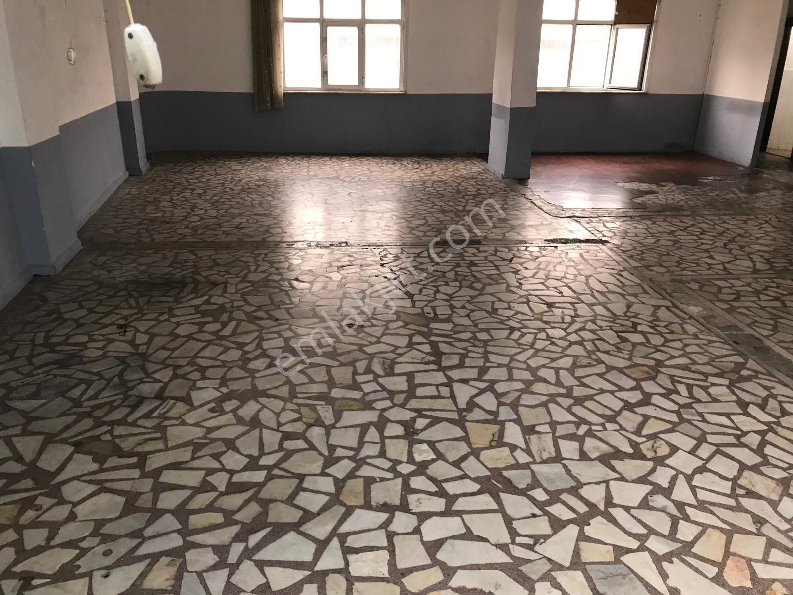 Mahmutbey Caddesi Üzerinde 370 M2 2 Kat Kiralık İşyeri - Görsel 5