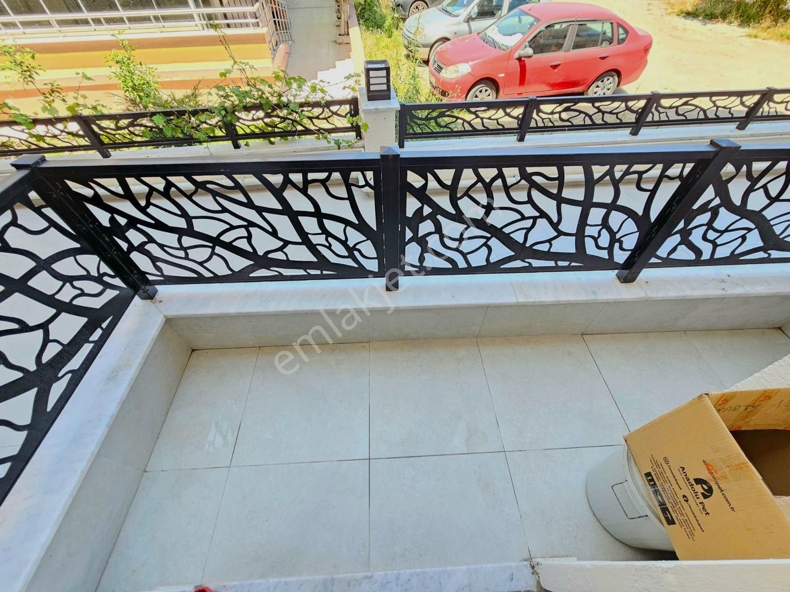Parla'dan Altınkumda Full Eşyalı Ön Cephe Satılık 1+1 Daire - Görsel 23