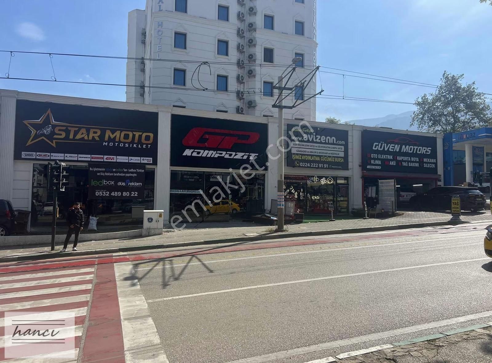 Hancı'dan İnönü Elmasbahçelerde Satılık 4 Dükkan