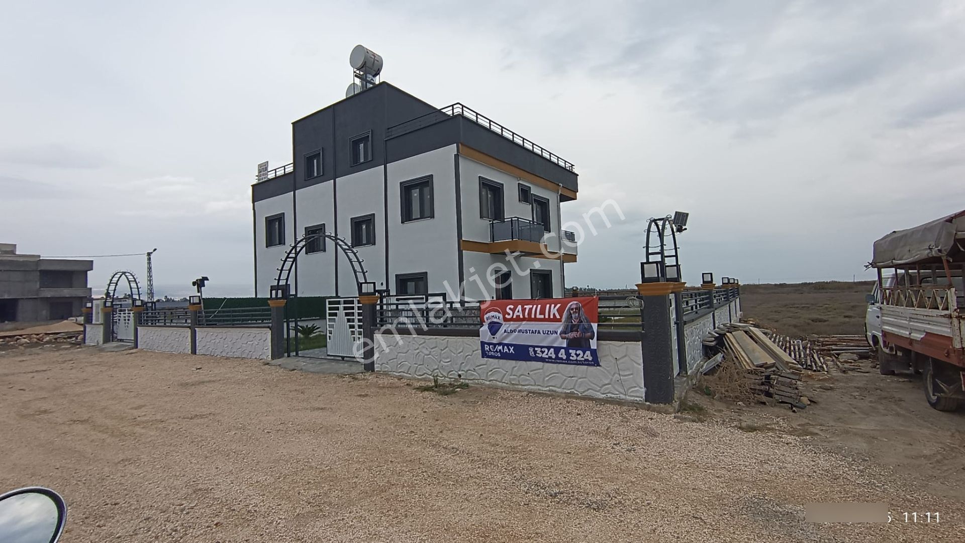 Remax Toros'tan Altınkum'da 3+1 Dubleks Villa - Görsel 19