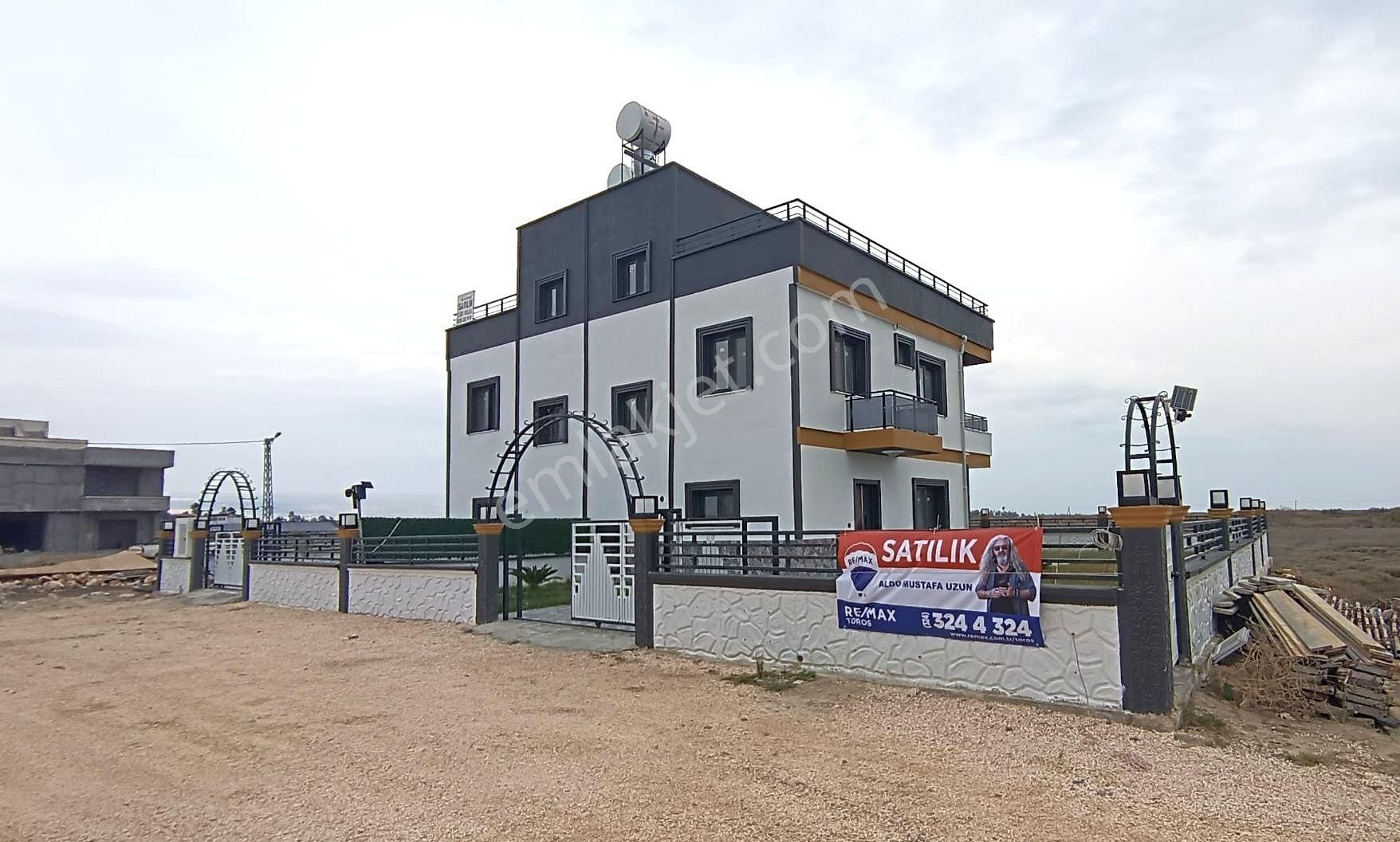 Remax Toros'tan Altınkum'da 3+1 Dubleks Villa