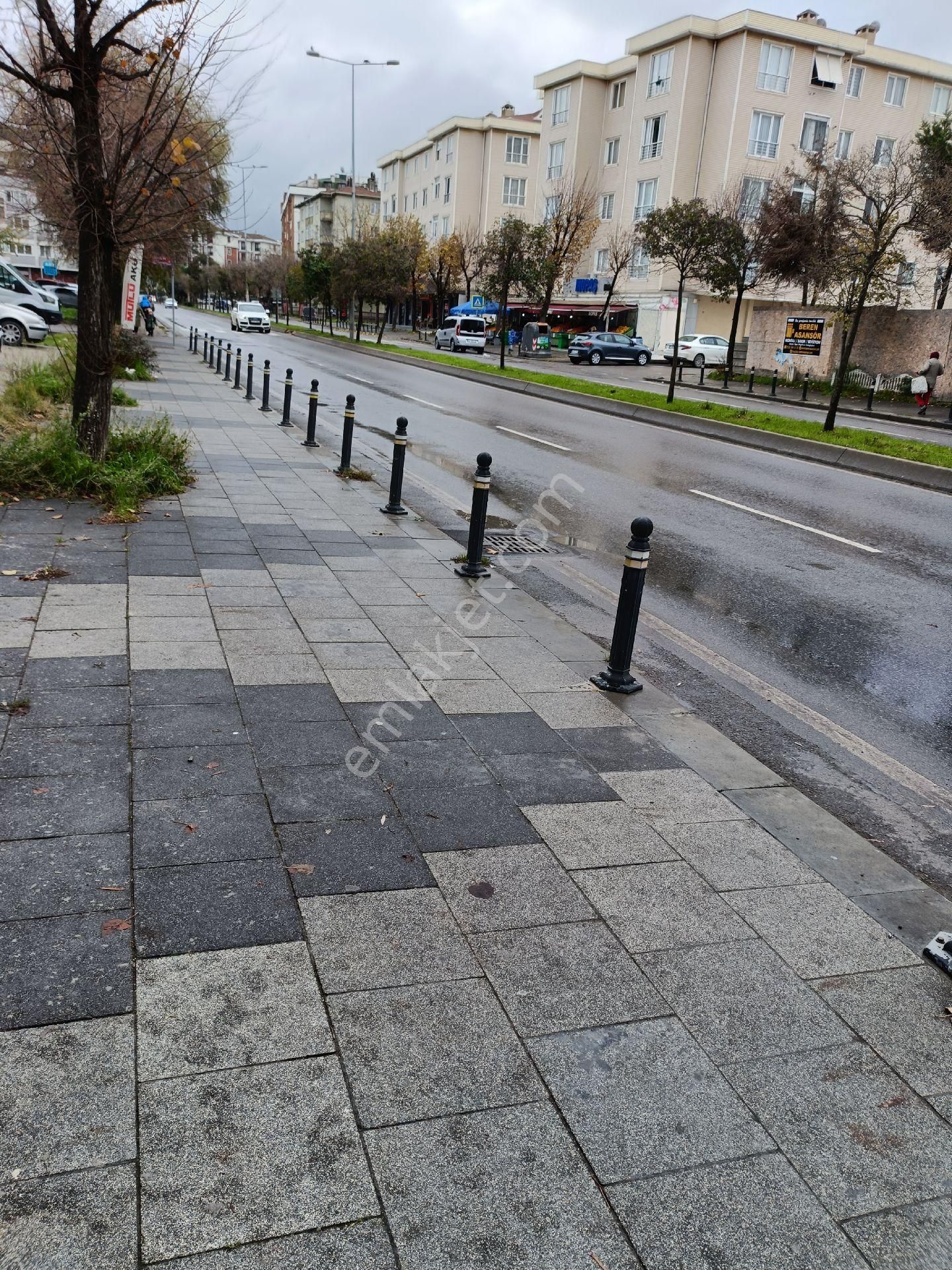 İstasyon Mahallesi Vatan Caddesi Üzerinde Kiralık Dükkan - Görsel 13