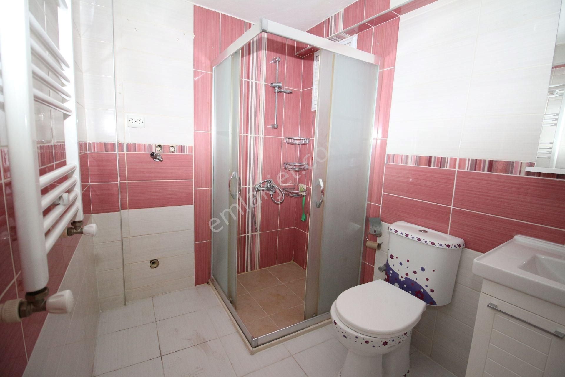 Akevler Mevkiinde Asansörlü Doğalgazlı 3+1 - Görsel 9