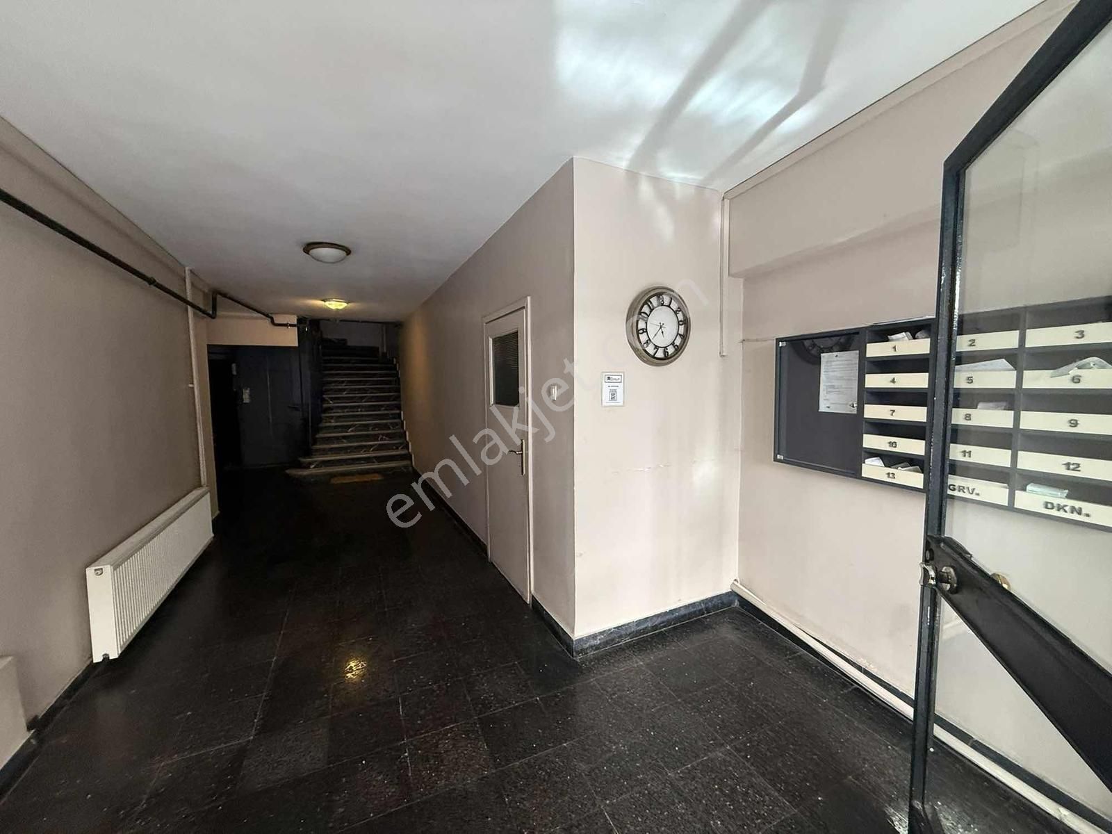 Tek Yetkili Nişantaşı Hüsrev Gerede Caddesi Üzerinde Geniş 3+1 - Görsel 21