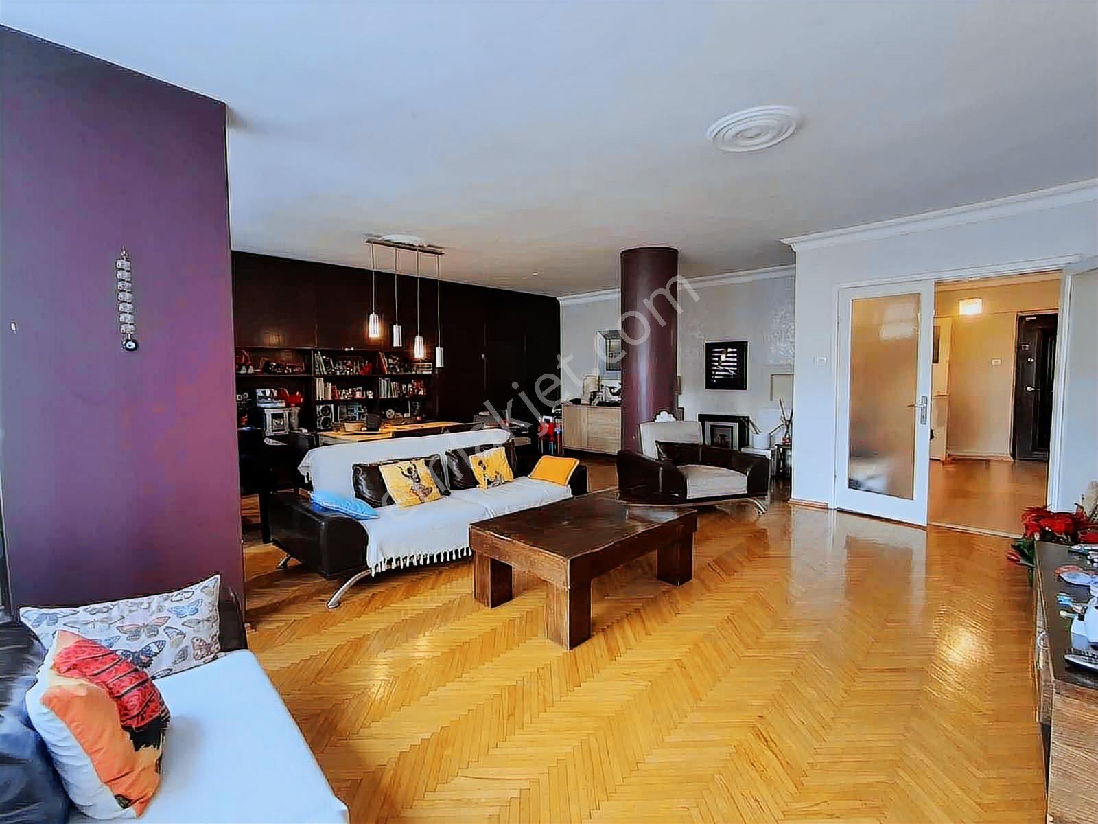 Tek Yetkili Nişantaşı Hüsrev Gerede Caddesi Üzerinde Geniş 3+1 - Görsel 8