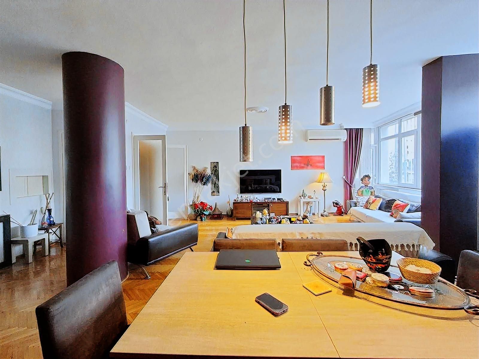 Tek Yetkili Nişantaşı Hüsrev Gerede Caddesi Üzerinde Geniş 3+1 - Görsel 7