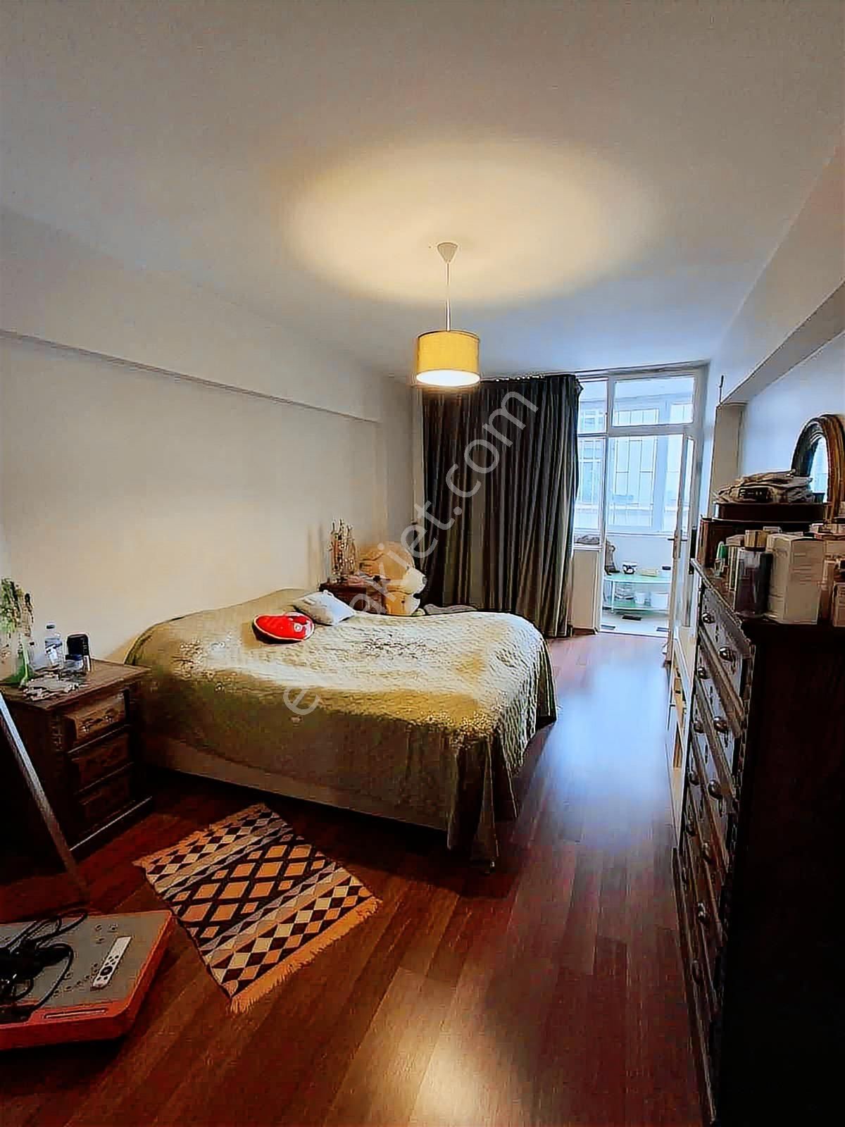 Tek Yetkili Nişantaşı Hüsrev Gerede Caddesi Üzerinde Geniş 3+1 - Görsel 11