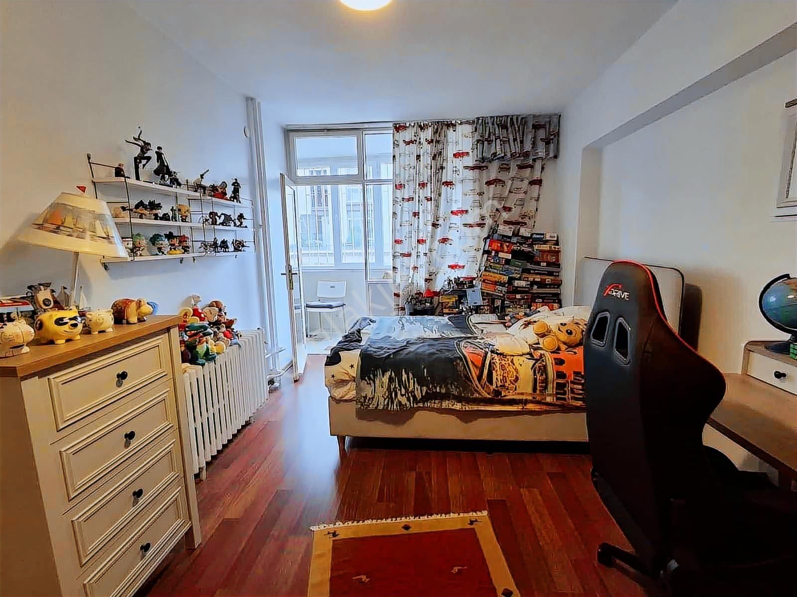 Tek Yetkili Nişantaşı Hüsrev Gerede Caddesi Üzerinde Geniş 3+1 - Görsel 19