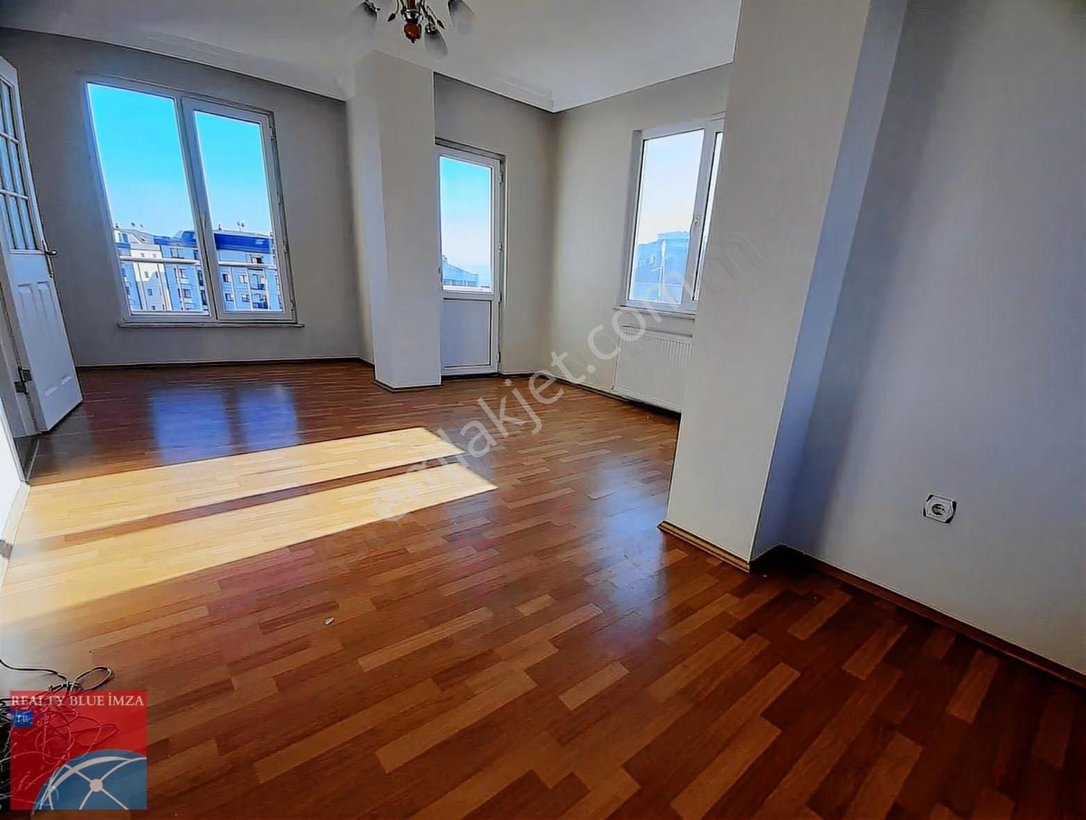 Pendik Çınardere Kiralık 3+1 Daire (deniz Manzaralı / Boyalı) - Görsel 2