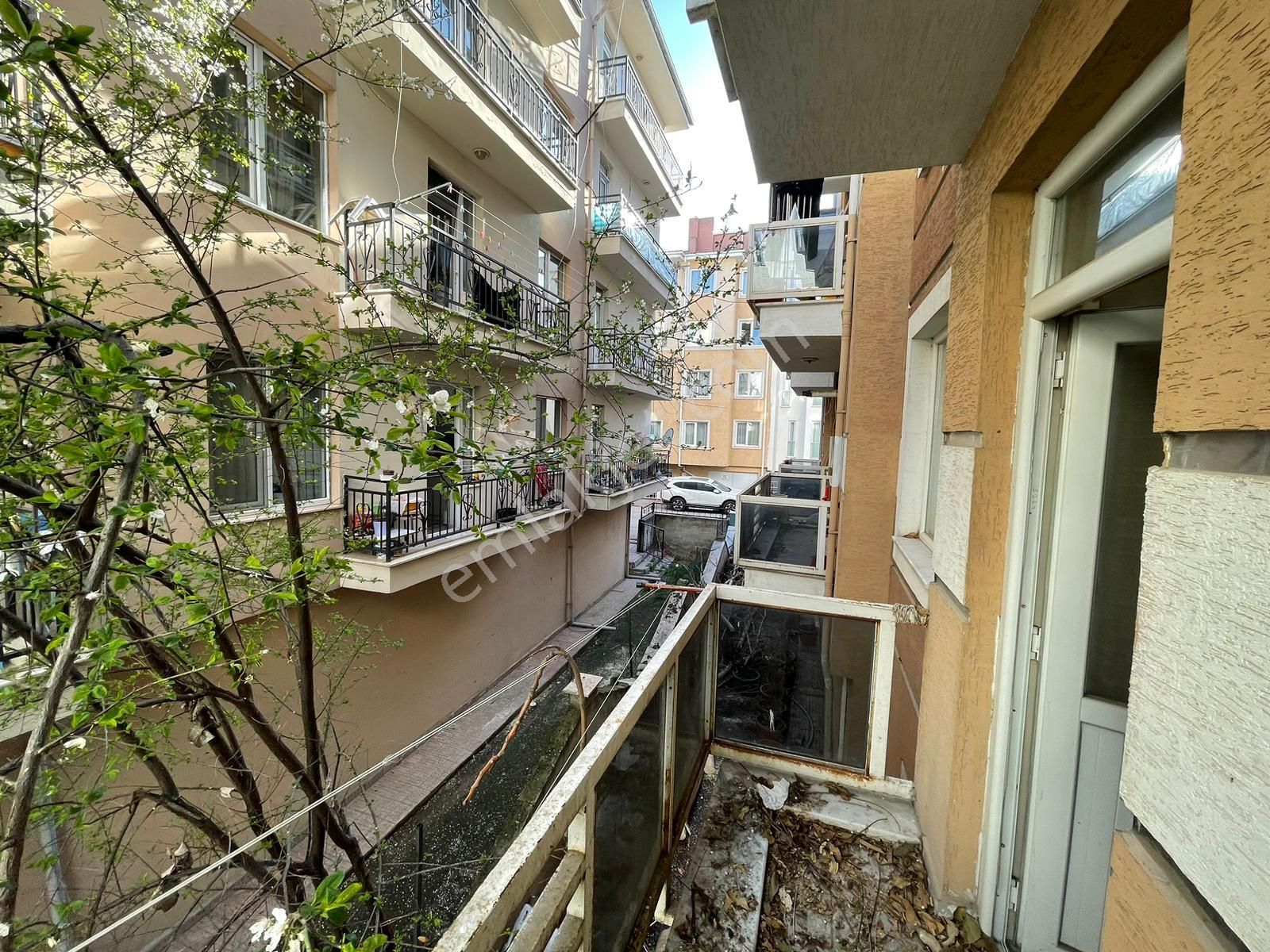 Espark Yakını Ayrı Mutfaklı 1+1 Kombili Balkonlu 1+1 Daire - Görsel 13