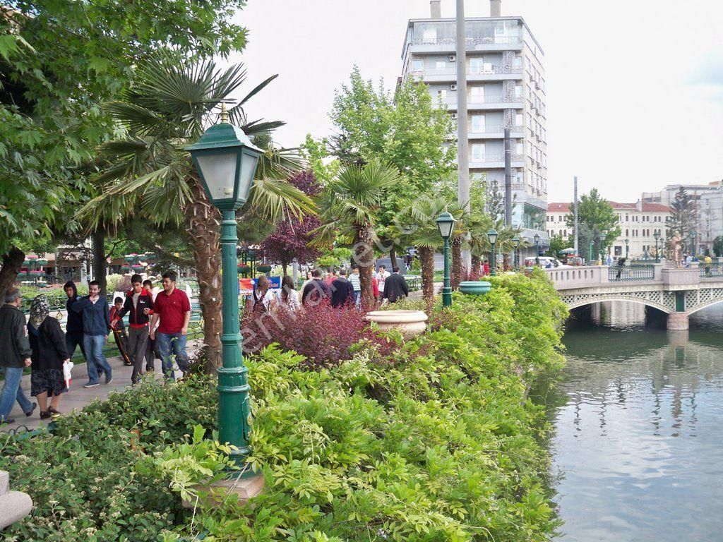 Espark Yakını Ayrı Mutfaklı 1+1 Kombili Balkonlu 1+1 Daire - Görsel 24