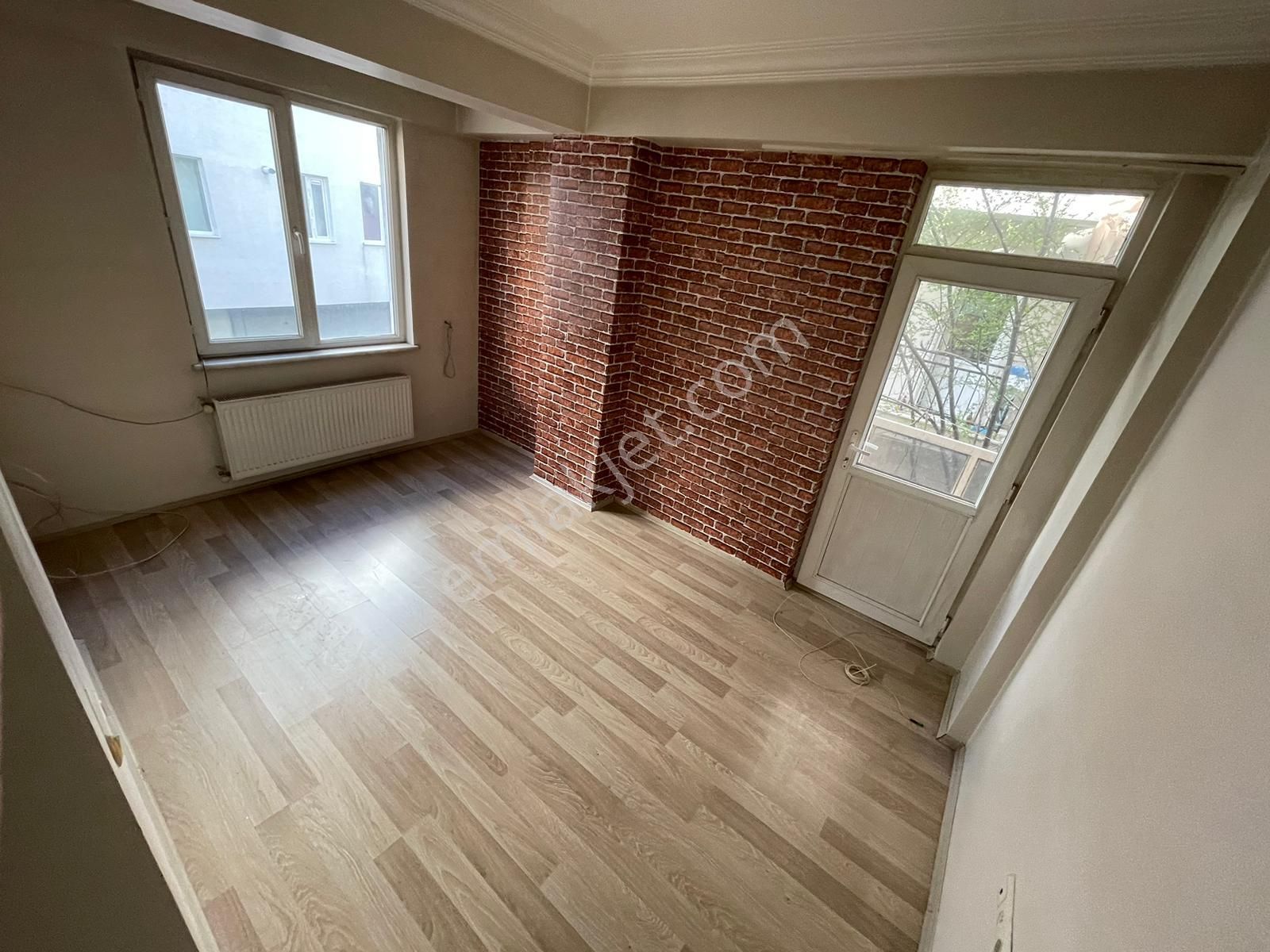 Espark Yakını Ayrı Mutfaklı 1+1 Kombili Balkonlu 1+1 Daire - Görsel 10