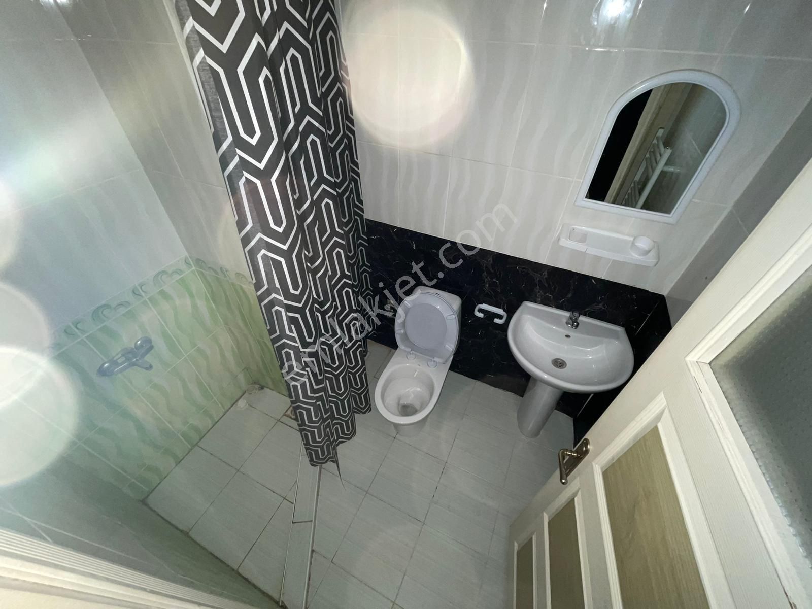 Espark Yakını Ayrı Mutfaklı 1+1 Kombili Balkonlu 1+1 Daire - Görsel 4