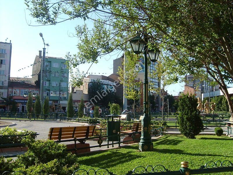 Espark Yakını Ayrı Mutfaklı 1+1 Kombili Balkonlu 1+1 Daire - Görsel 15