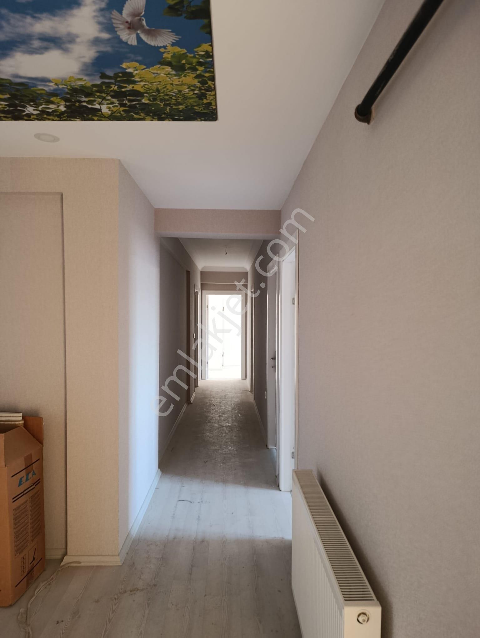 Feridunçelik'te Manzaralı Geniş Balkonlu Full Yapılı 3+1 Katta Satılık Daire !!! - Görsel 17