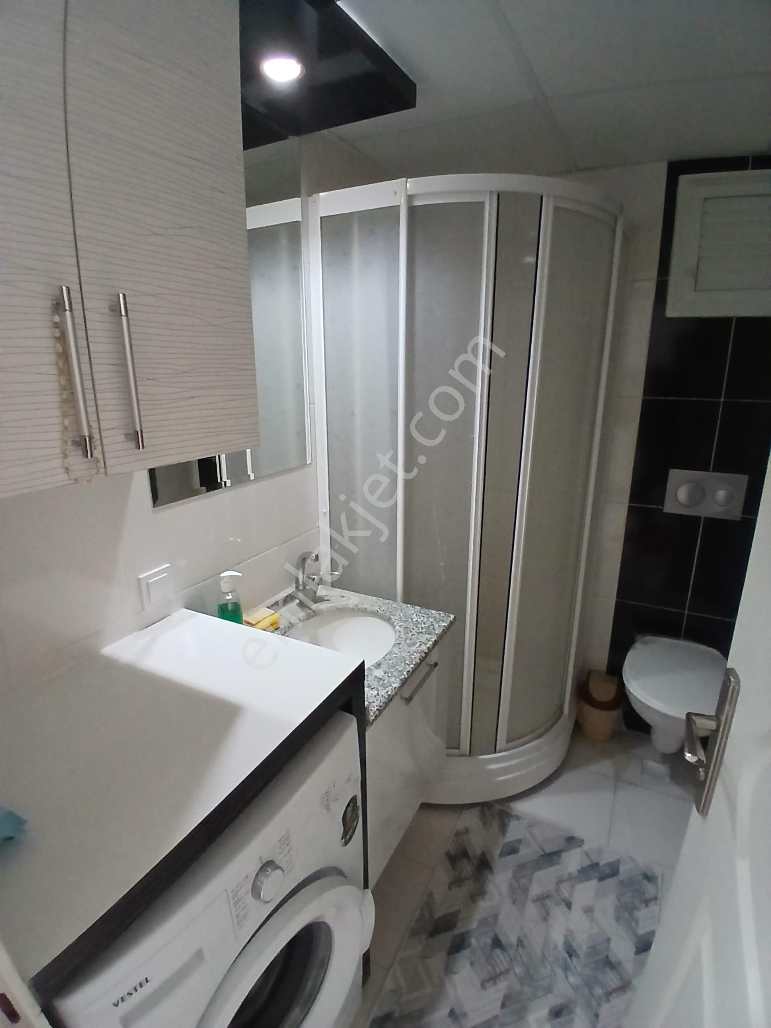 Ender Uysal Gayrimenkulden Üniversiteye Yakın 1+1 Balkkonlu Asansörlü Satılık Apart... - Görsel 11