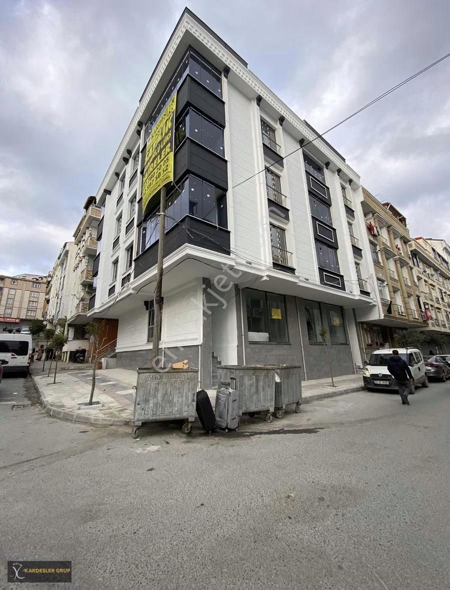 Kardeşler Grup'tan Kiralık Depolu Dükkan