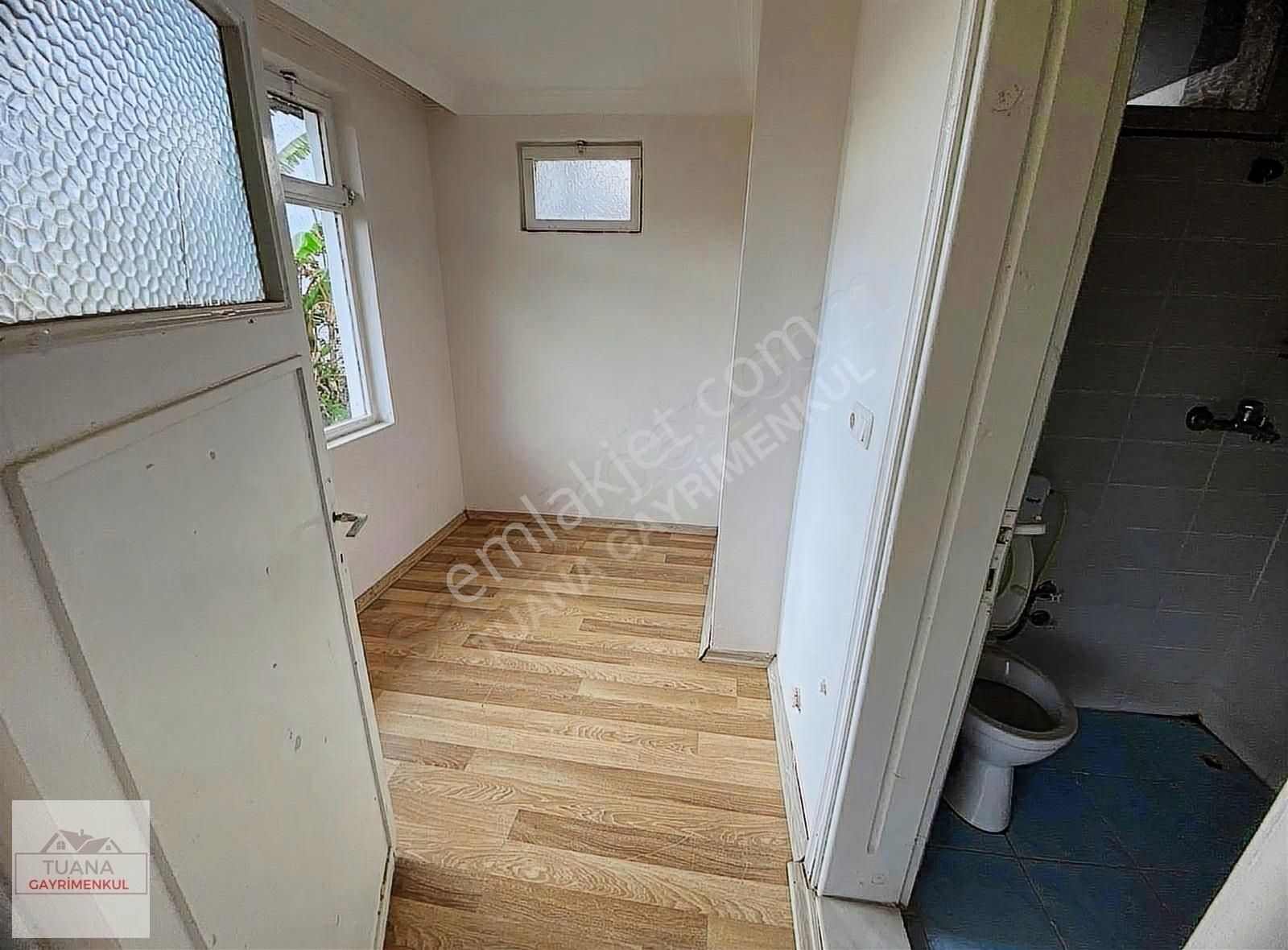 Tuana Emlaktan Gülpınar Mahallesinde Kiralık 2+1 Müstakil Ev - Görsel 8