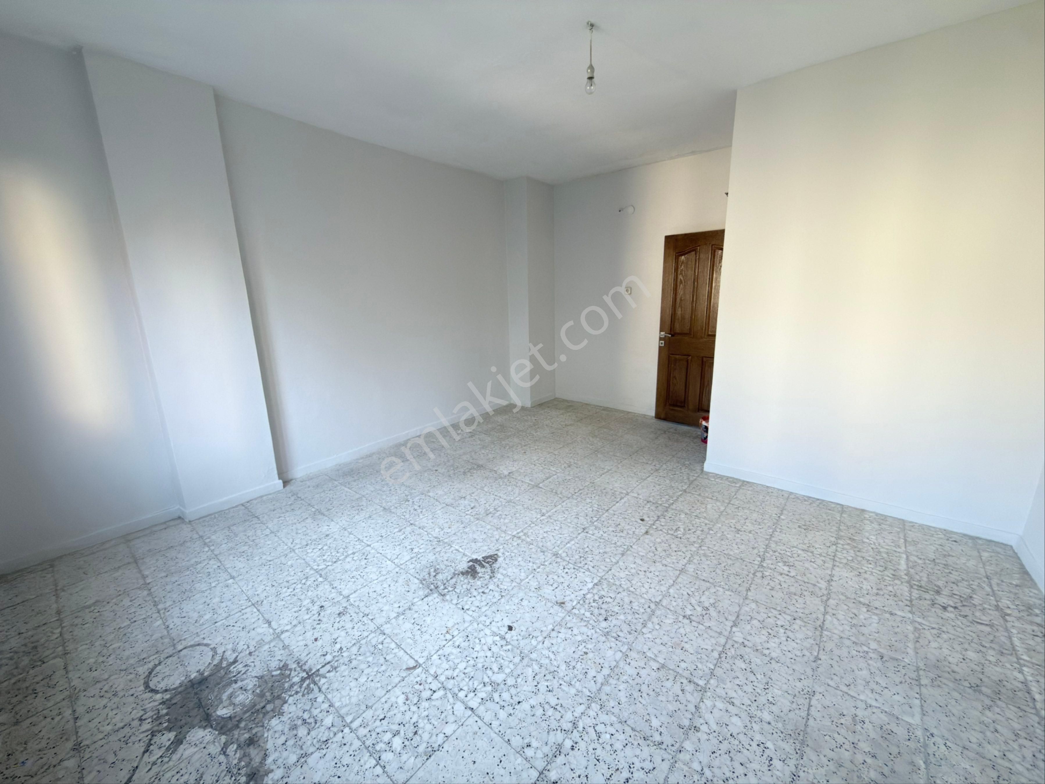 Arve'den Mevlana Mah'de Masrafsız Geniş Müstakil Tadına Kiralık 3+1 - Görsel 12