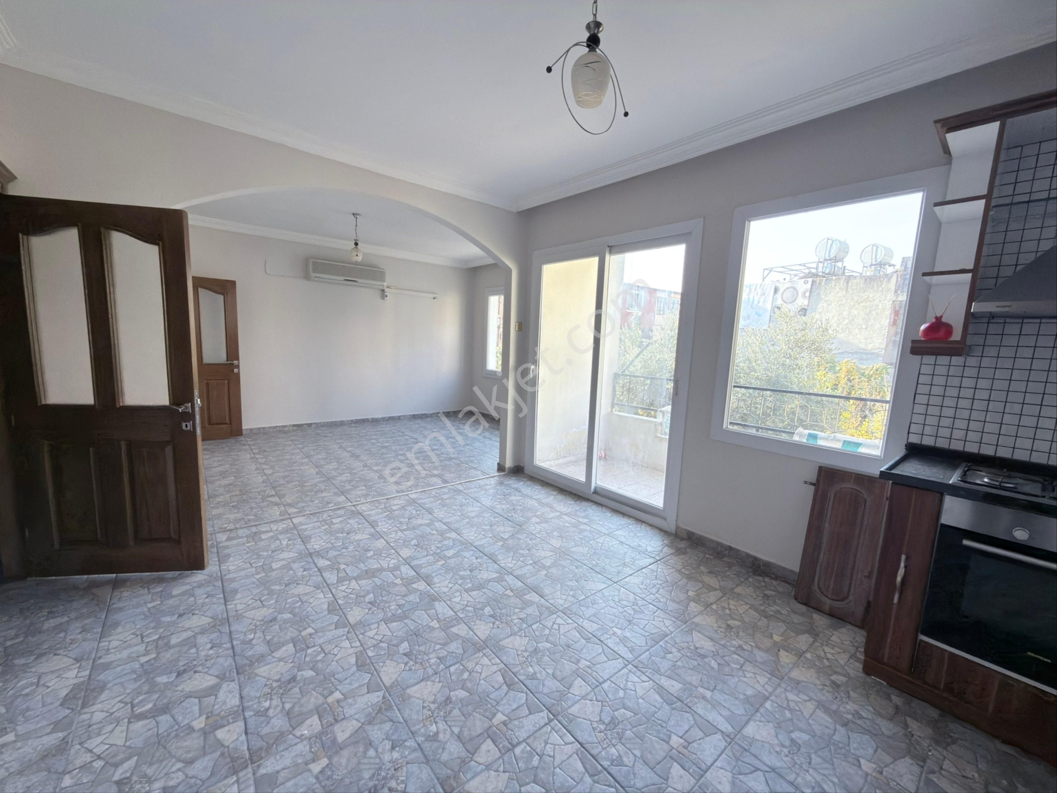 Arve'den Mevlana Mah'de Masrafsız Geniş Müstakil Tadına Kiralık 3+1 - Görsel 10
