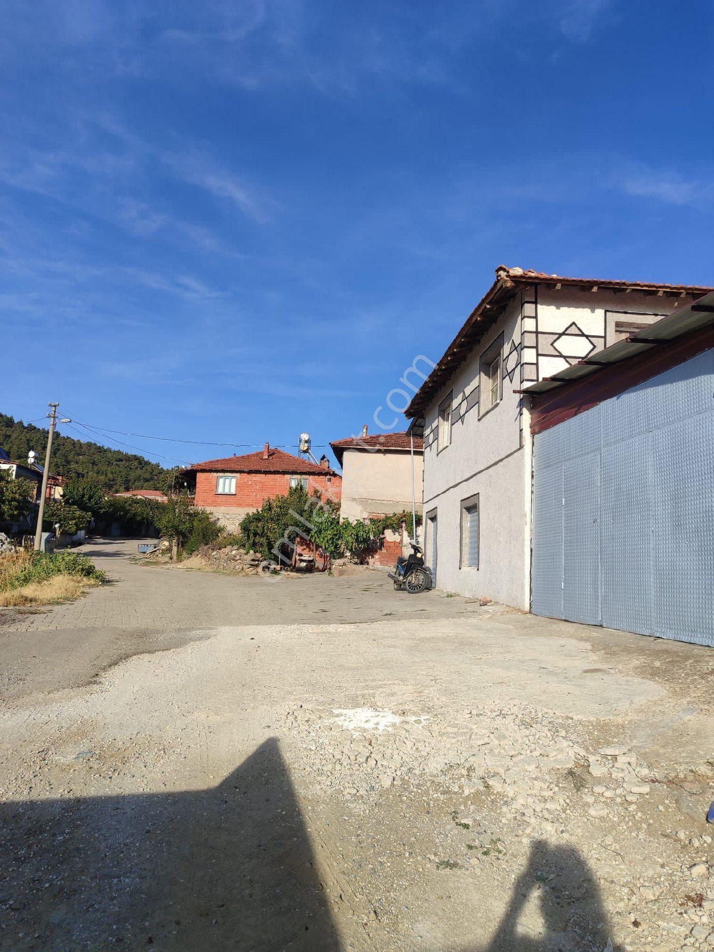 Antalya Akseki De Acil Satilik Tarla