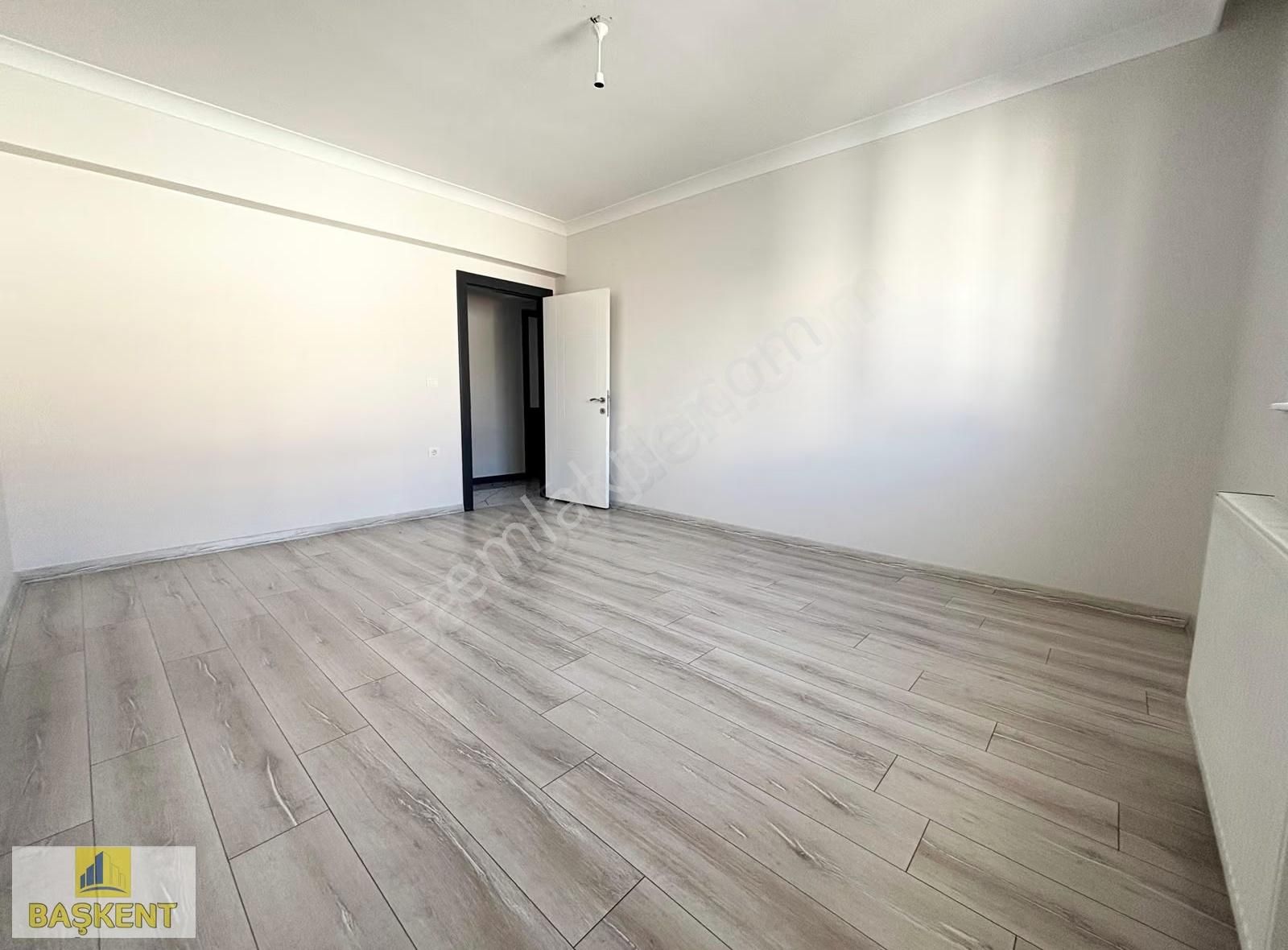 Başkent Gayrimenkul'den Merkezi Konum Da Kira Getirili 3+1 Ev - Görsel 5