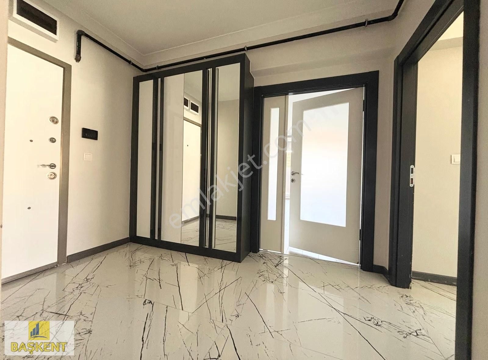 Başkent Gayrimenkul'den Merkezi Konum Da Kira Getirili 3+1 Ev