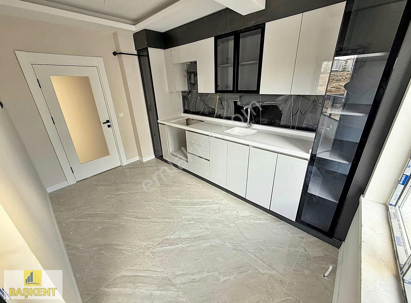 Başkent Gayrimenkul'den Uygun Fiyatlı Merkez'de Lüks 2+1 Daire - Görsel 8