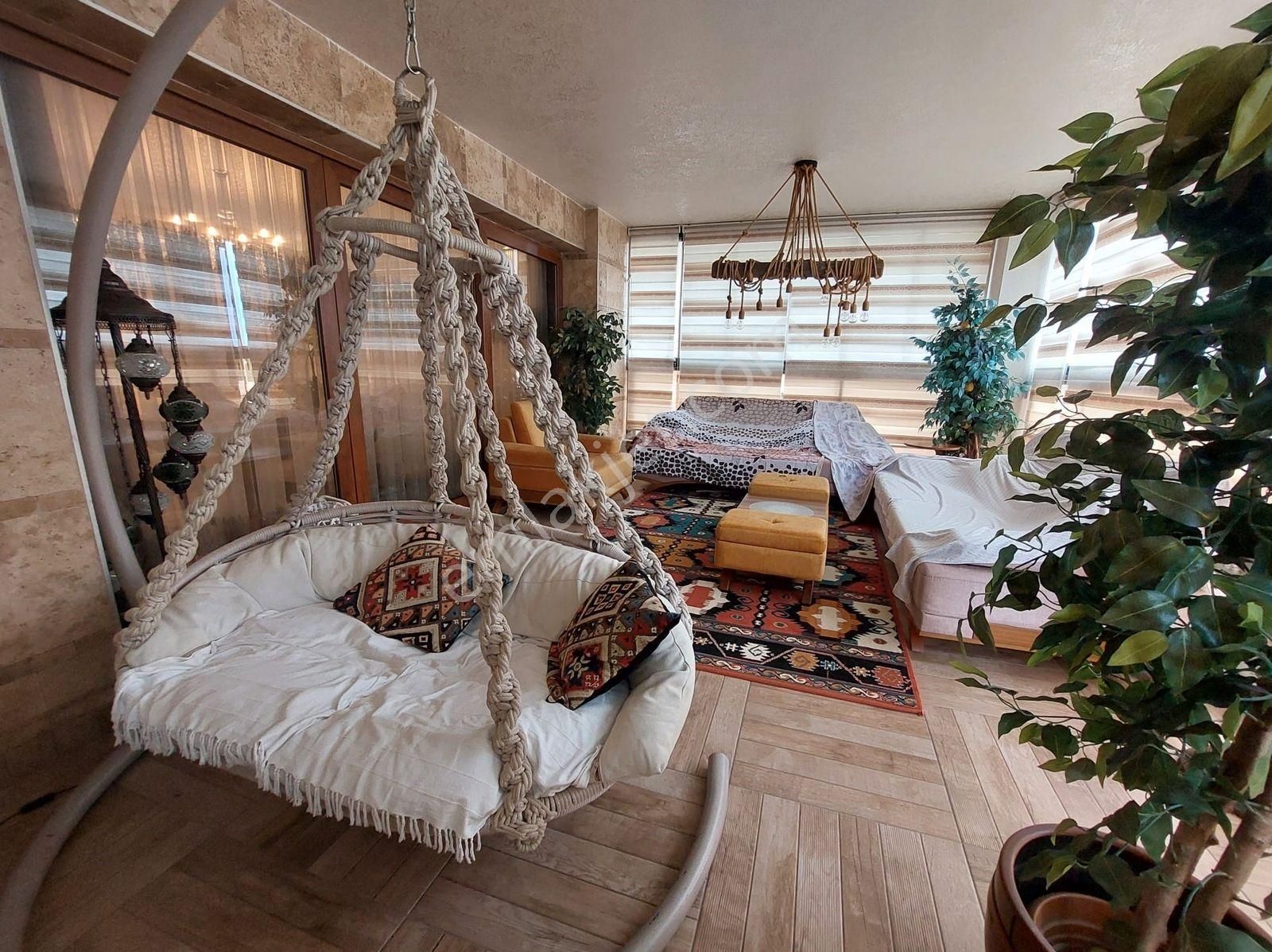 Ege Mah.ful Eşyalı Kısmi Deniz Manzaralı Lüx Rezidans 3+1 Daire - Görsel 29