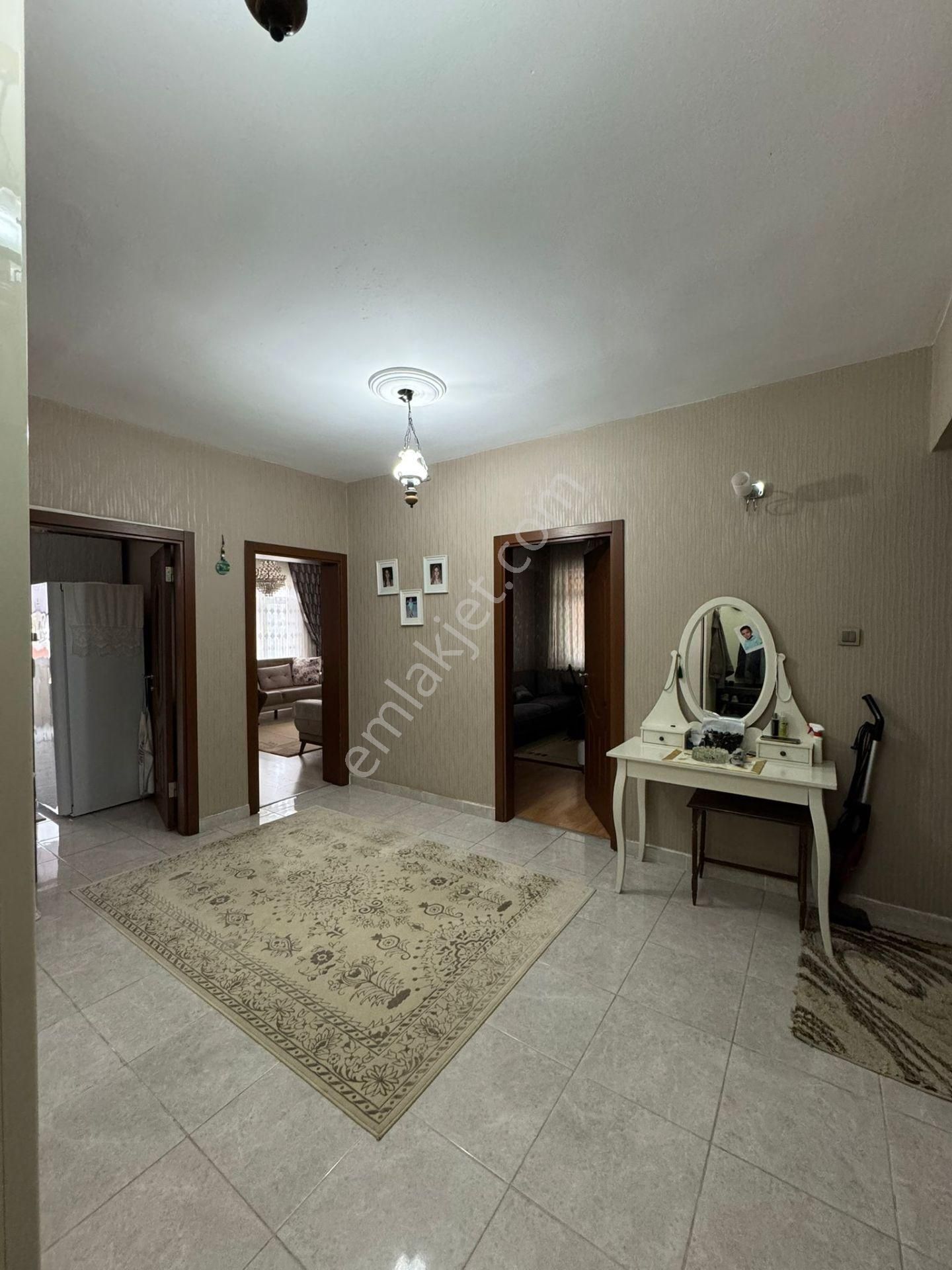 Polat Live Emlak'tan Batı Sitesi Mah Satılık 3+1 Ferah Ve Geniş - Görsel 10