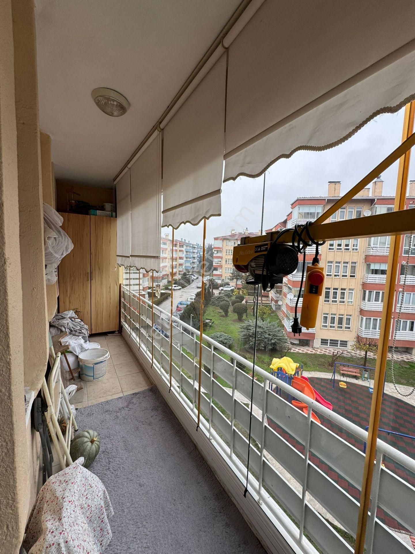 Polat Live Emlak'tan Batı Sitesi Mah Satılık 3+1 Ferah Ve Geniş - Görsel 27