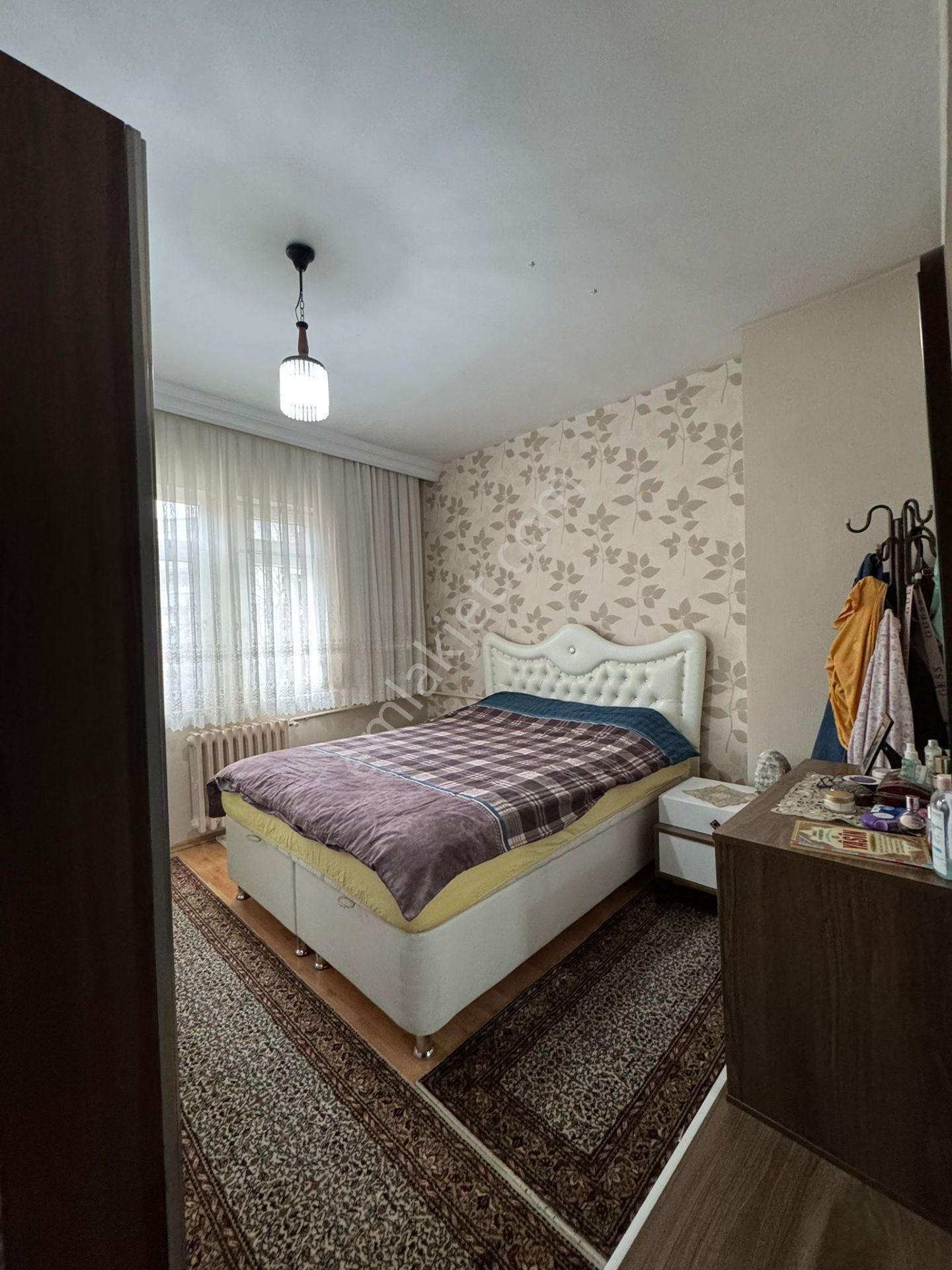 Polat Live Emlak'tan Batı Sitesi Mah Satılık 3+1 Ferah Ve Geniş - Görsel 18