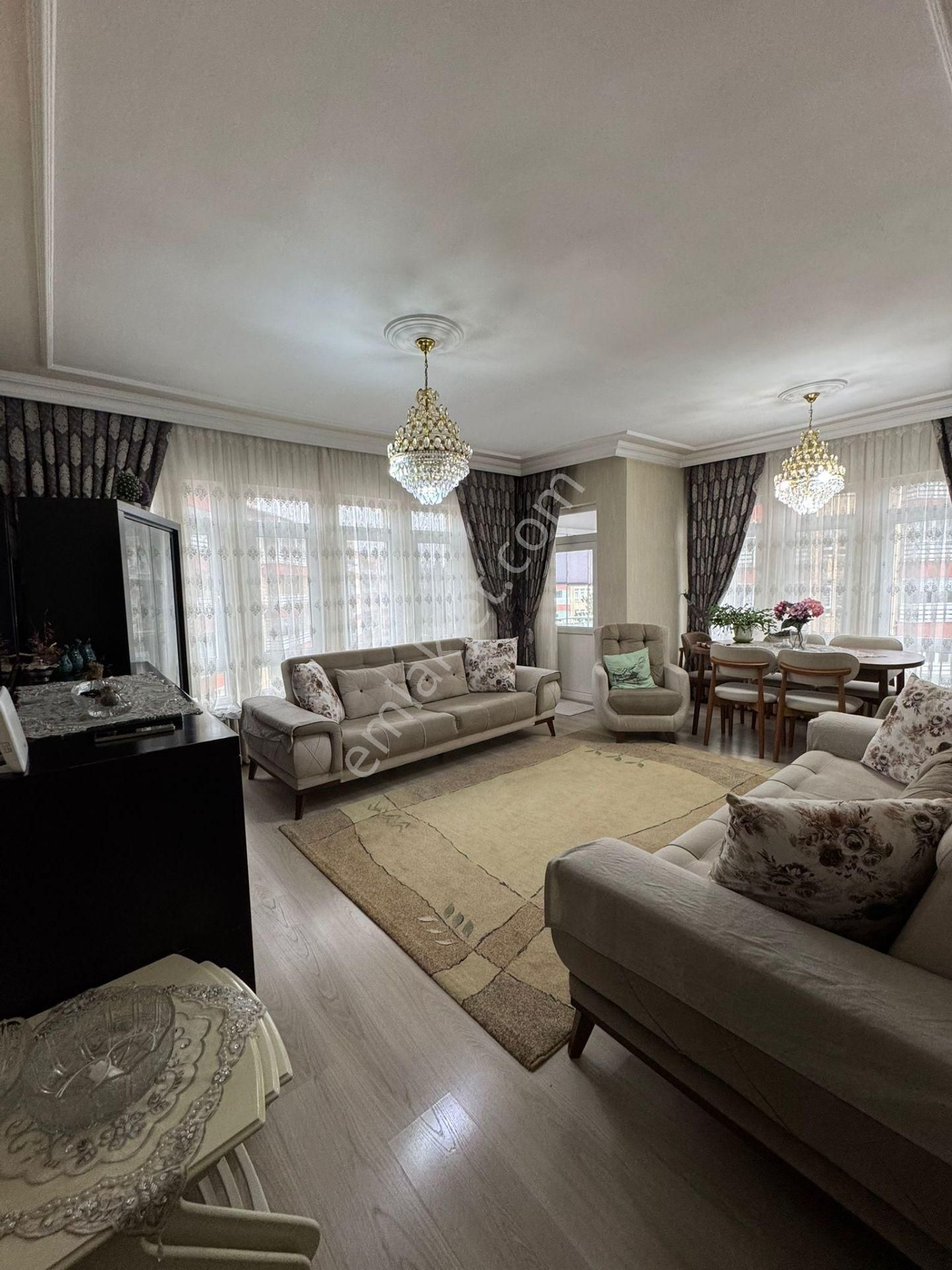 Polat Live Emlak'tan Batı Sitesi Mah Satılık 3+1 Ferah Ve Geniş - Görsel 8