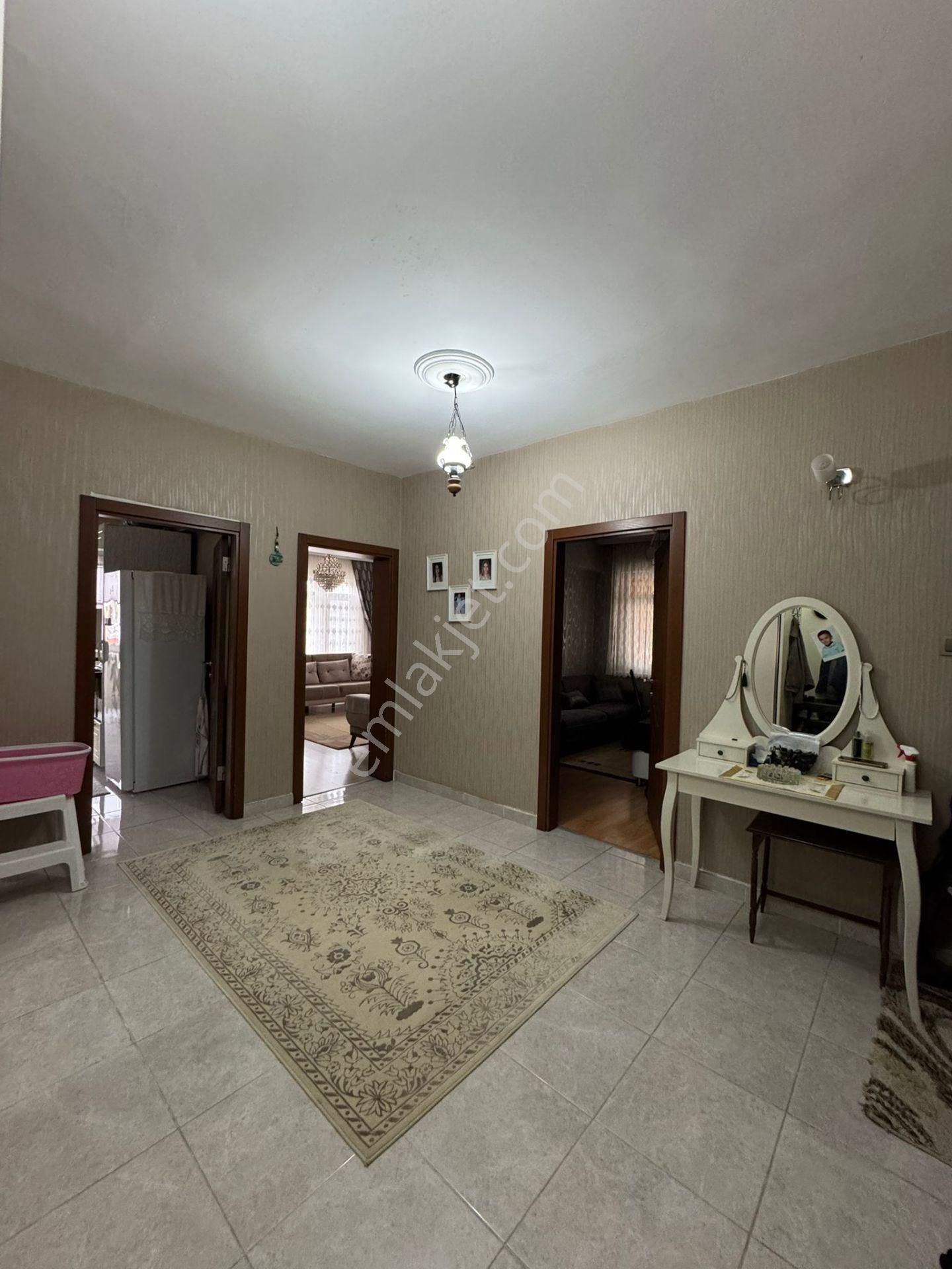 Polat Live Emlak'tan Batı Sitesi Mah Satılık 3+1 Ferah Ve Geniş - Görsel 13